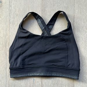 GUC power position bra black size 4 lululemon